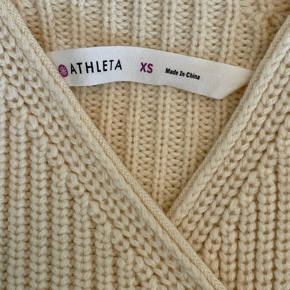 Athleta Sweater - size XS - Picture 2 of 10